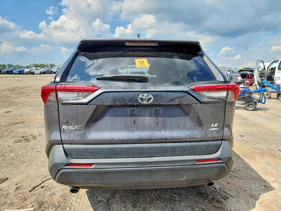 2024 TOYOTA RAV4 LE 6
