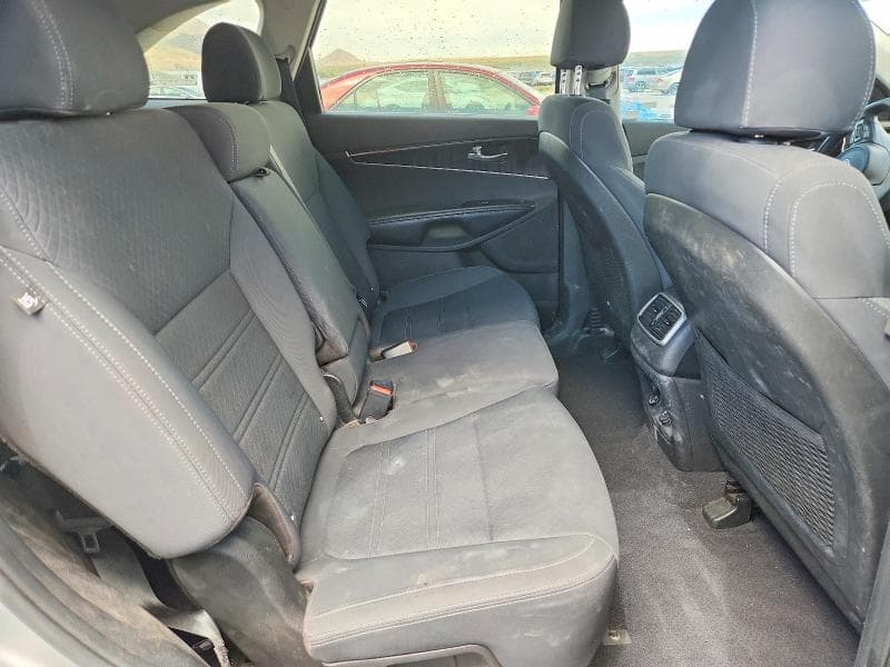 2018 KIA SORENTO LX LX 11