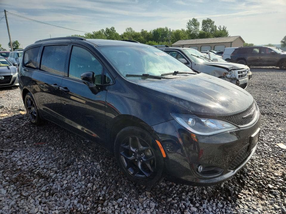 2019 CHRYSLER PACIFICA TOURING L PLUS TOURING L PLUS 4
