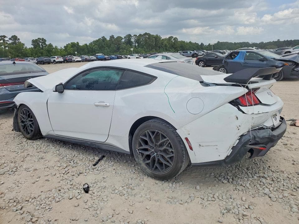 2025 FORD MUSTANG 2
