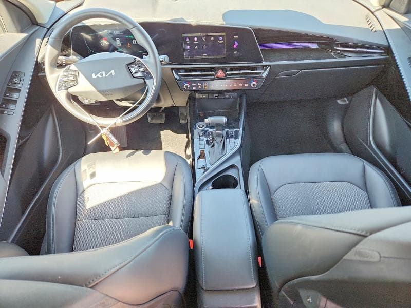 2023 KIA NIRO EX EX 8