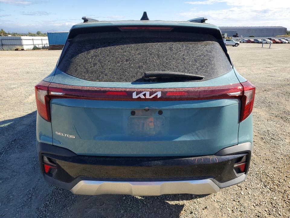 2025 KIA SELTOS EX 6