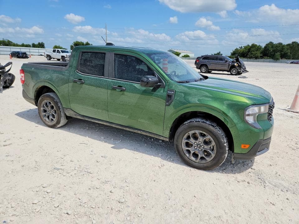 2025 FORD MAVERICK XLT 4