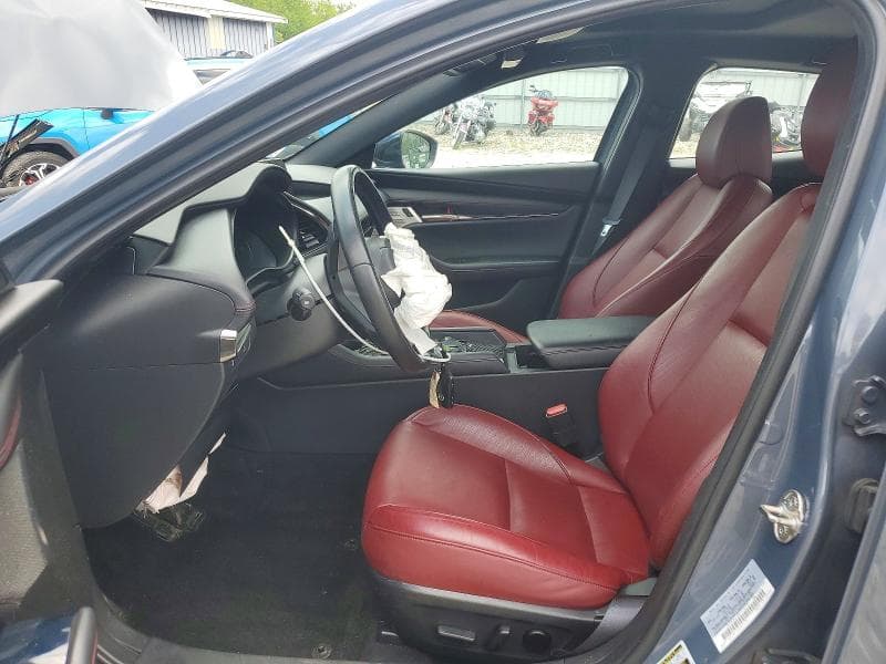2022 MAZDA 3 PREFERRED 7