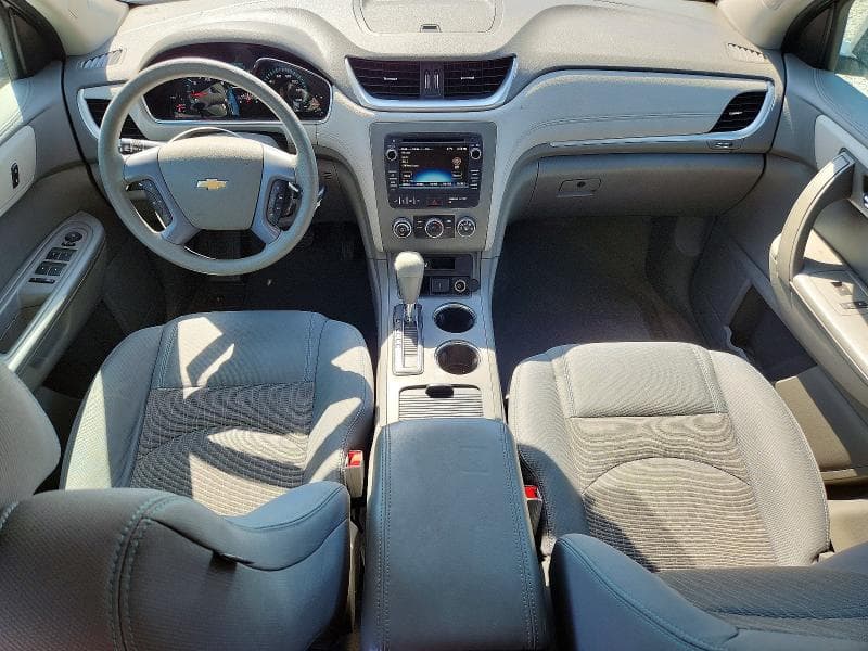 2017 CHEVROLET TRAVERSE LS 8