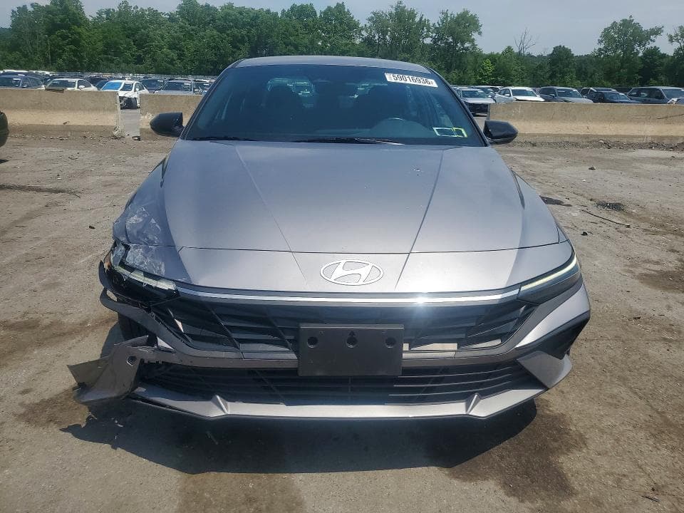 2025 HYUNDAI ELANTRA SEL SPORT 5