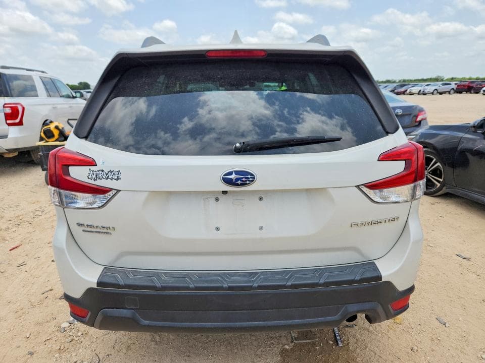 2019 SUBARU FORESTER PREMIUM 6