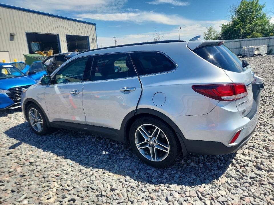 2017 HYUNDAI SANTA FE SE ULTIMATE 2