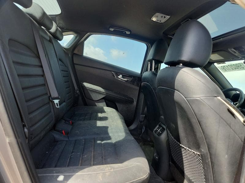 2024 KIA FORTE GT LINE 10
