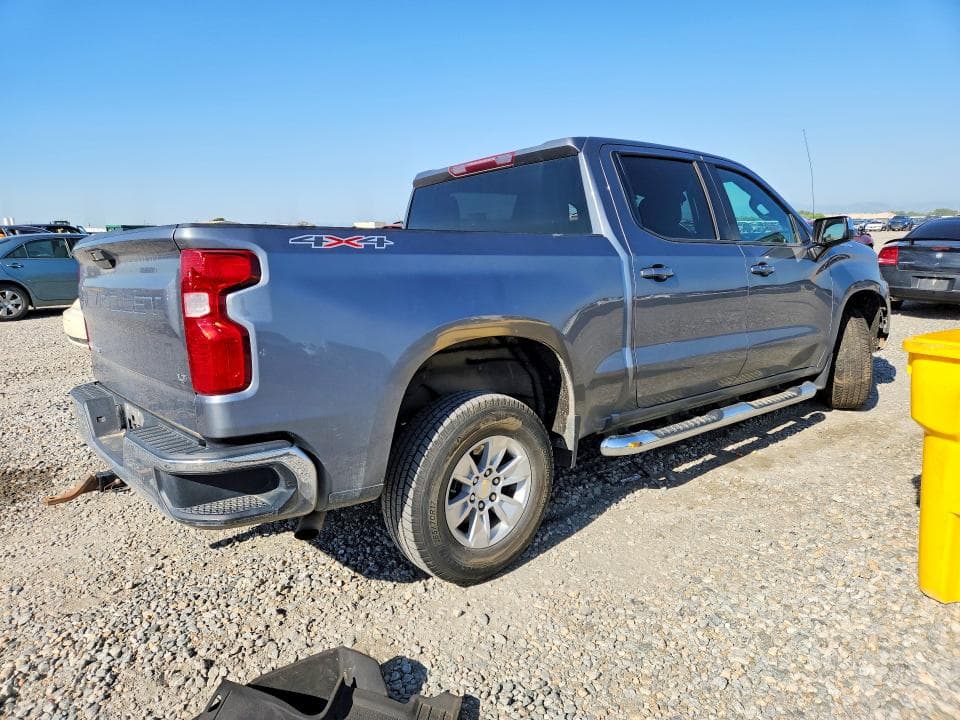2020 CHEVROLET SILVERADO K1500 LT 3