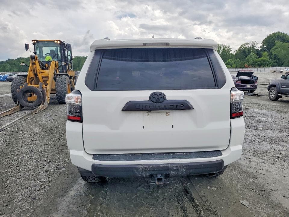2021 TOYOTA 4RUNNER TRD OFF-ROAD 6