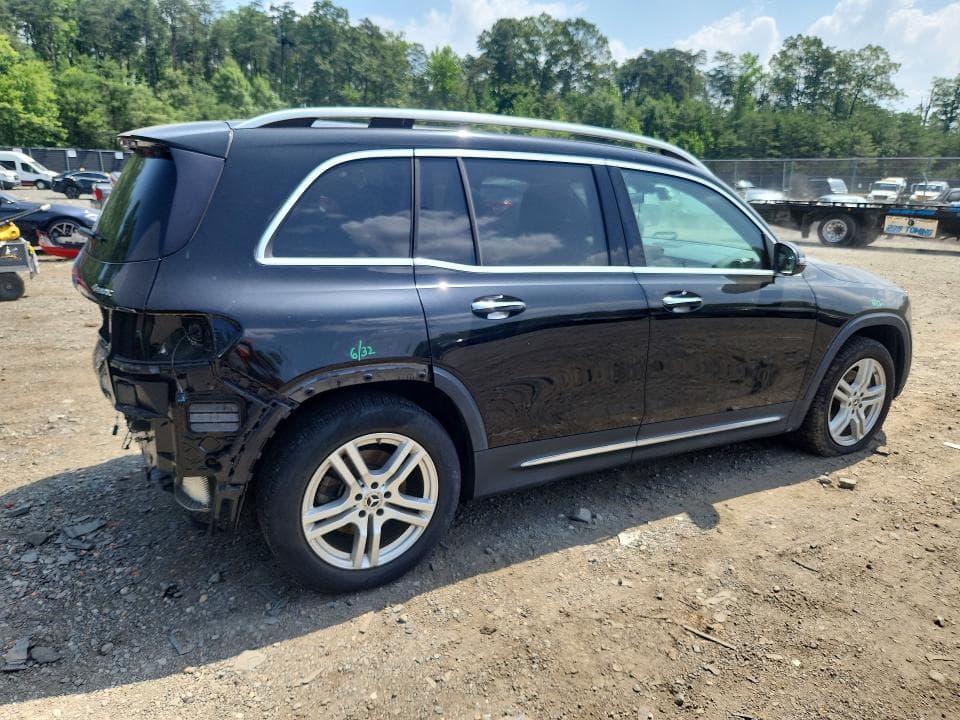 2021 MERCEDES-BENZ GLB 250 4MATIC 3