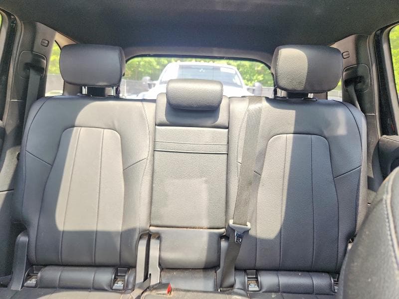2021 MERCEDES-BENZ GLB 250 4MATIC 10