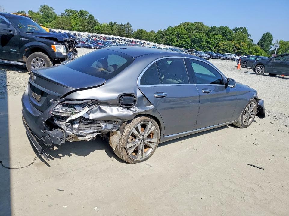 2018 MERCEDES-BENZ C 300 300 3