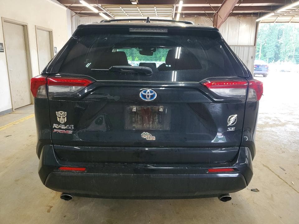 2021 TOYOTA RAV4 PRIME SE 6