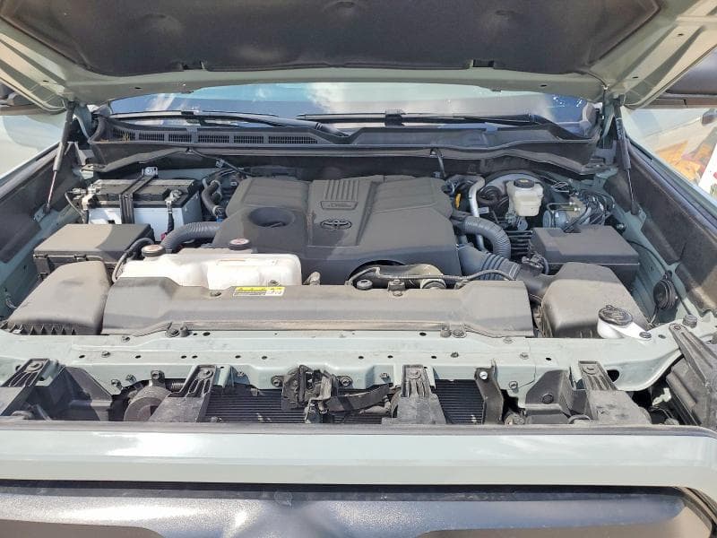 2025 TOYOTA TUNDRA SR5 11