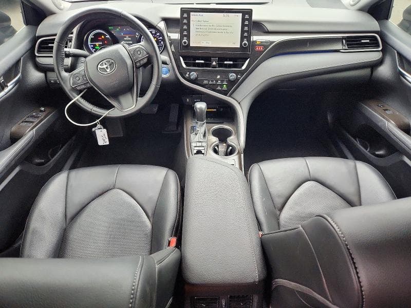 2022 TOYOTA CAMRY XSE 8