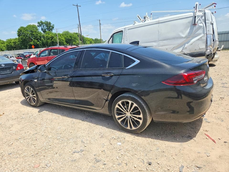 2018 BUICK REGAL ESSENCE 2