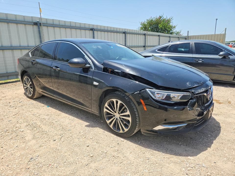 2018 BUICK REGAL ESSENCE 4