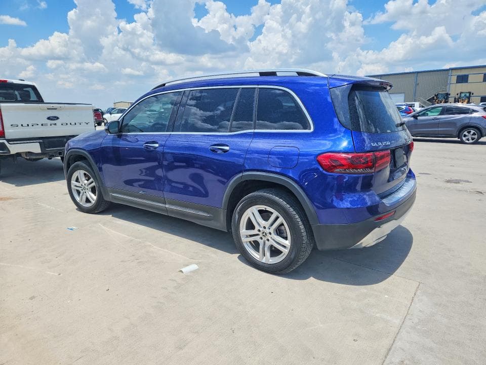 2021 MERCEDES-BENZ GLB 250 250 2