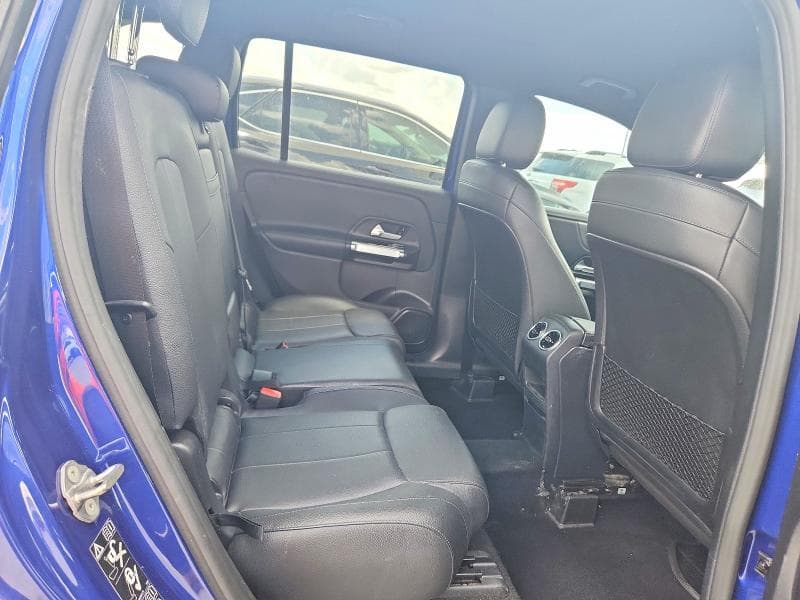 2021 MERCEDES-BENZ GLB 250 250 10