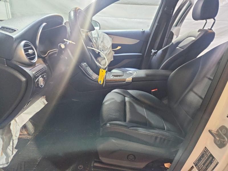 2020 MERCEDES-BENZ GLC 300 4MATIC 300 4MATIC 7