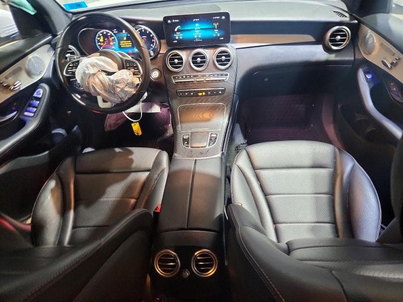 2020 MERCEDES-BENZ GLC 300 4MATIC 300 4MATIC 8