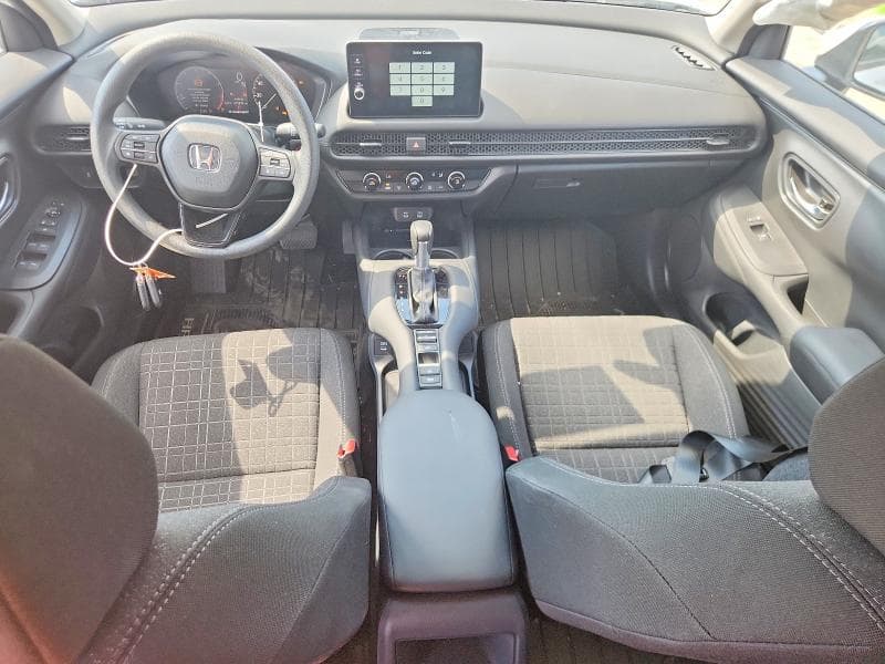 2026 HONDA HR-V LX 8