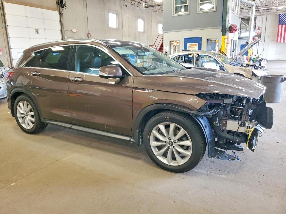 2019 INFINITI QX50 ESSENTIAL ESSENTIAL 4