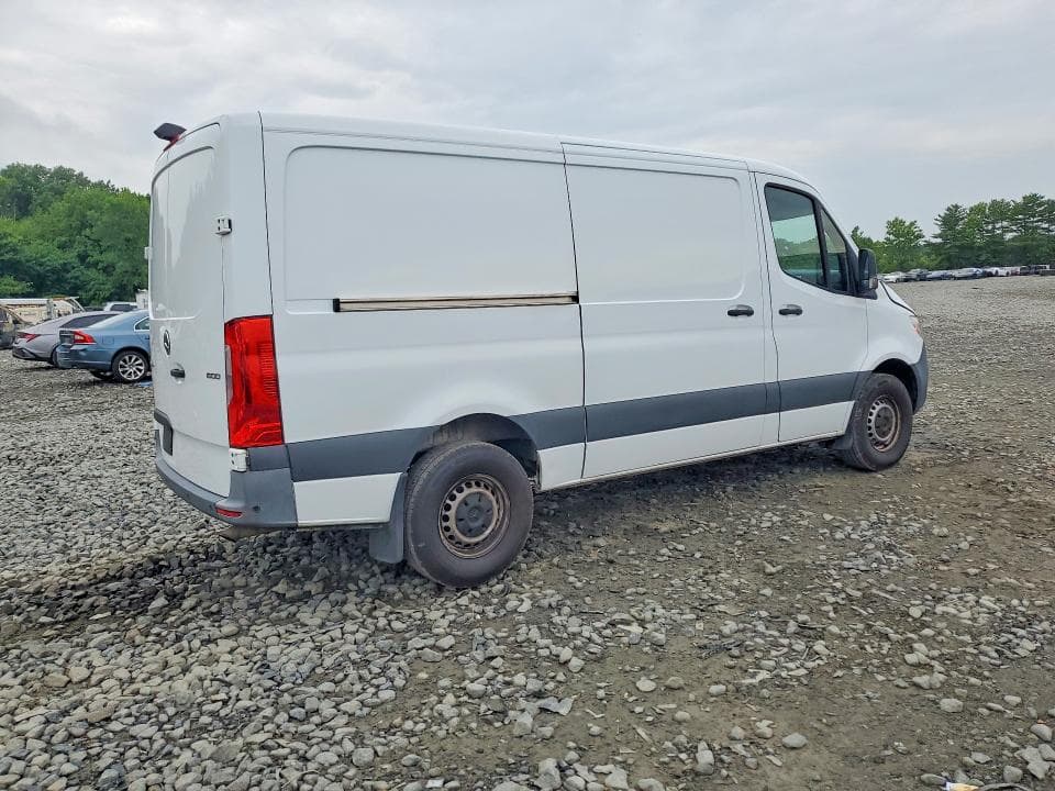 2022 MERCEDES-BENZ SPRINTER 1500 3