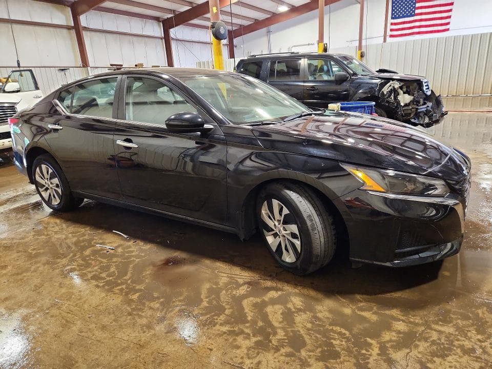 2023 NISSAN ALTIMA S 4