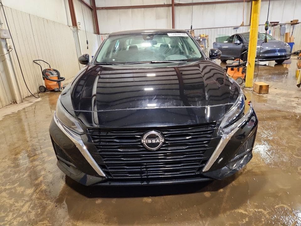 2023 NISSAN ALTIMA S 5