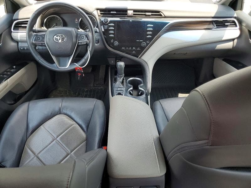 2018 TOYOTA CAMRY XLE XLE 8
