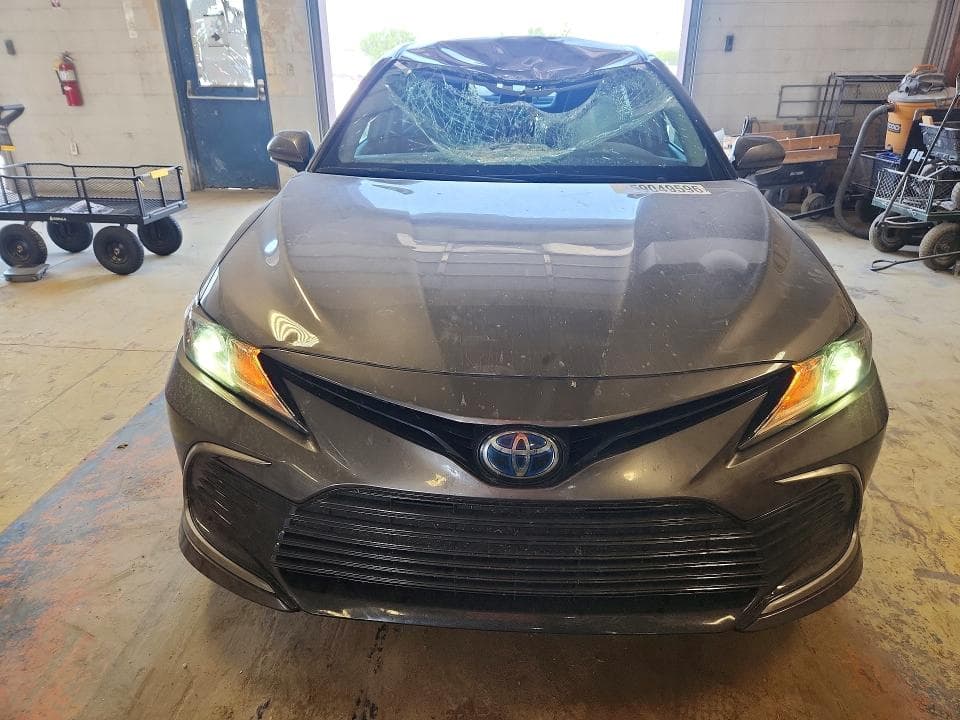 2022 TOYOTA CAMRY LE LE 5