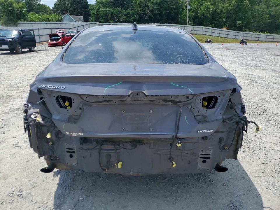2018 HONDA ACCORD TOURING 6