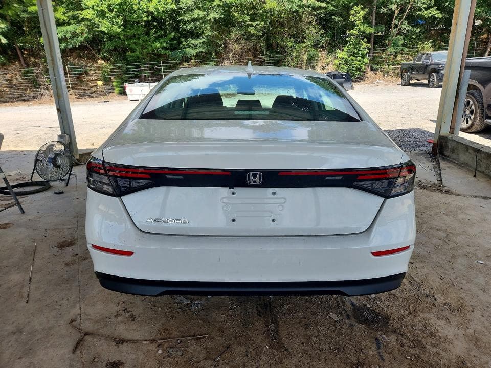 2023 HONDA ACCORD EX 6