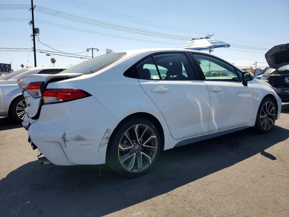 2020 TOYOTA COROLLA SE 3
