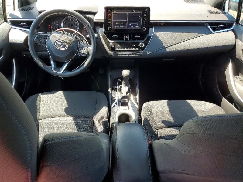 2020 TOYOTA COROLLA SE 8
