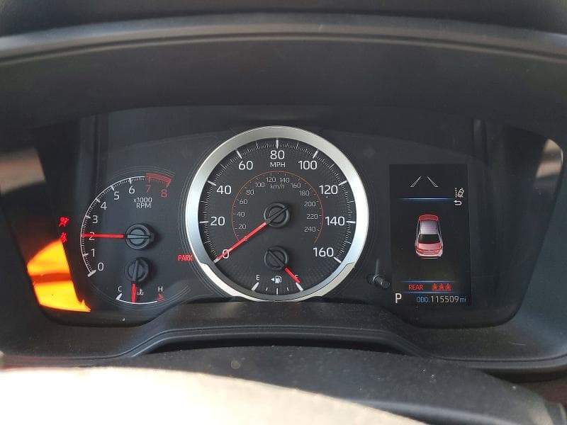 2020 TOYOTA COROLLA SE 9