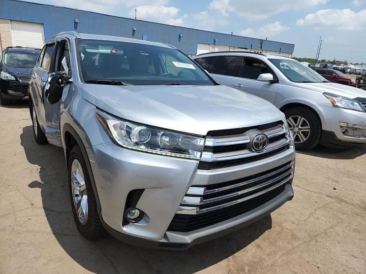 2019 TOYOTA HIGHLANDER LIMITED 14