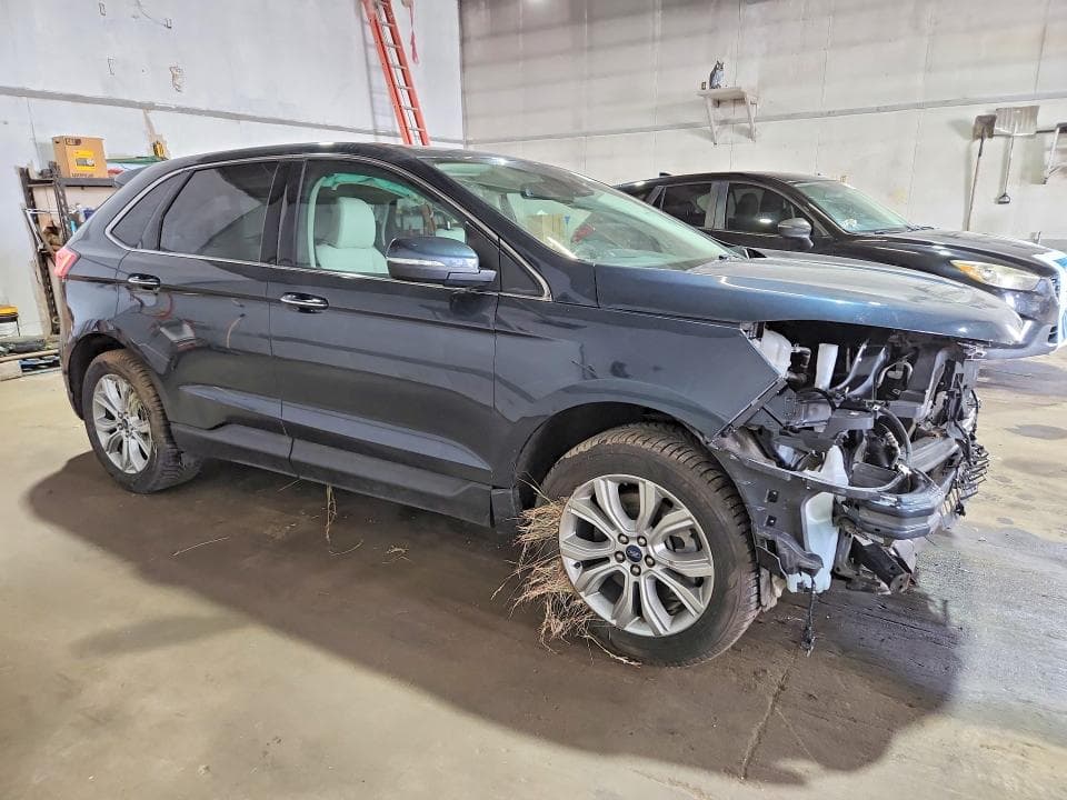 2022 FORD EDGE TITANIUM 4