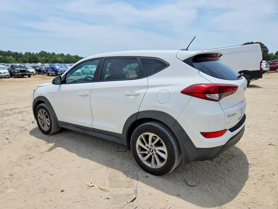 2017 HYUNDAI TUCSON SE 2