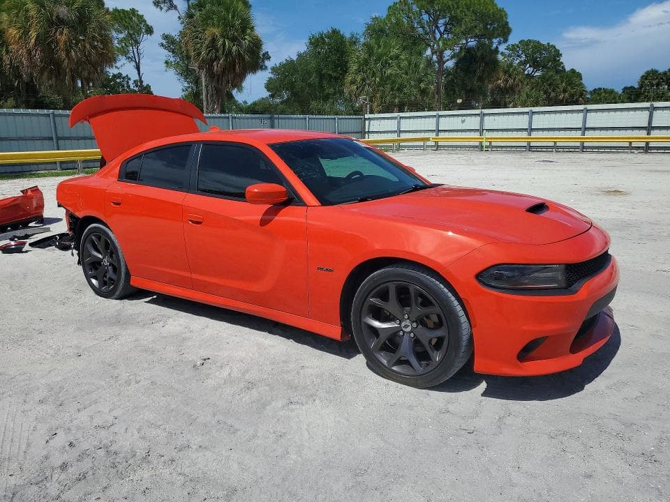 2019 DODGE CHARGER R/T 4