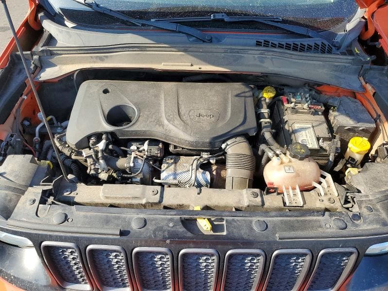 2019 JEEP RENEGADE TRAILHAWK 12