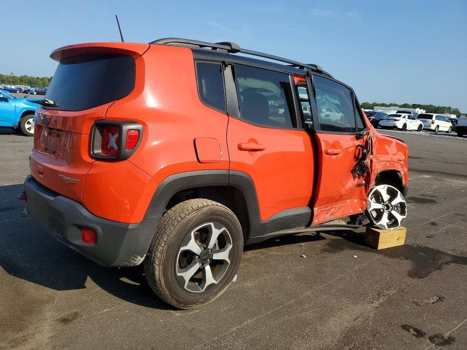 2019 JEEP RENEGADE TRAILHAWK 3