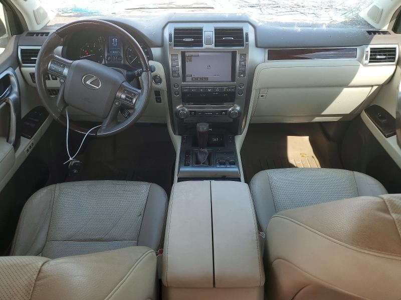 2016 LEXUS GX 460 8