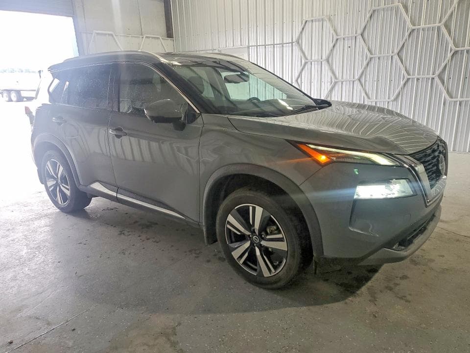 2021 NISSAN ROGUE SL 4