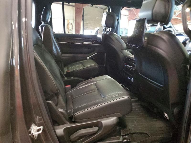 2022 JEEP WAGONEER SERIES II 11