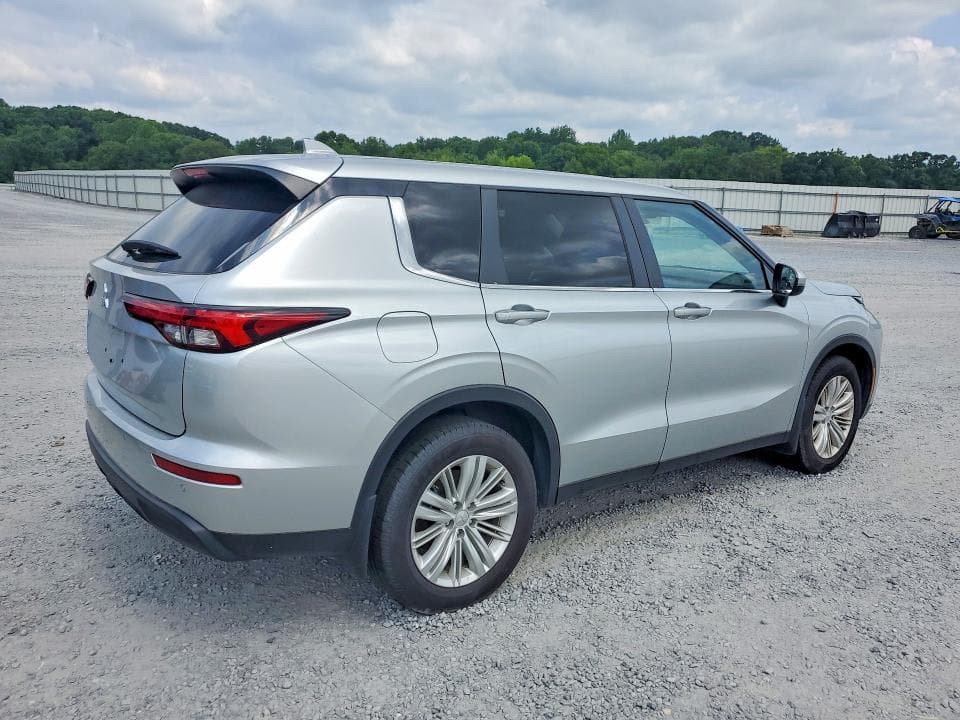 2024 MITSUBISHI OUTLANDER ES ES 3