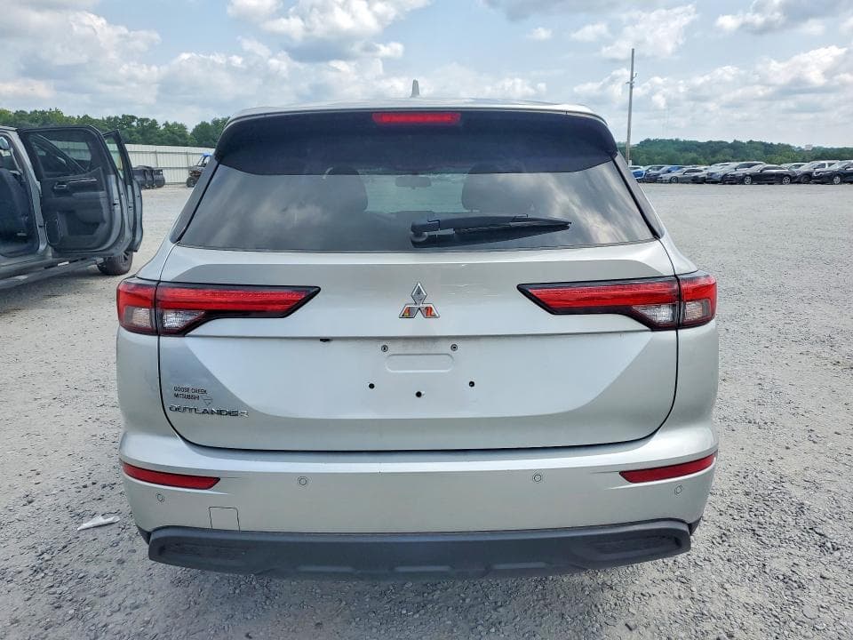 2024 MITSUBISHI OUTLANDER ES ES 6